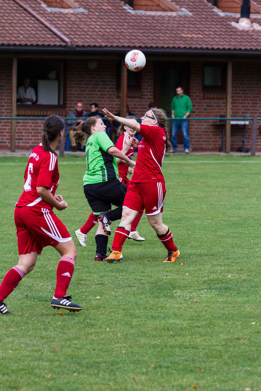 Bild 126 - Frauen SG Schmalfeld/Weddelbrook - Ratzeburger SV : Ergebnis: 1:7